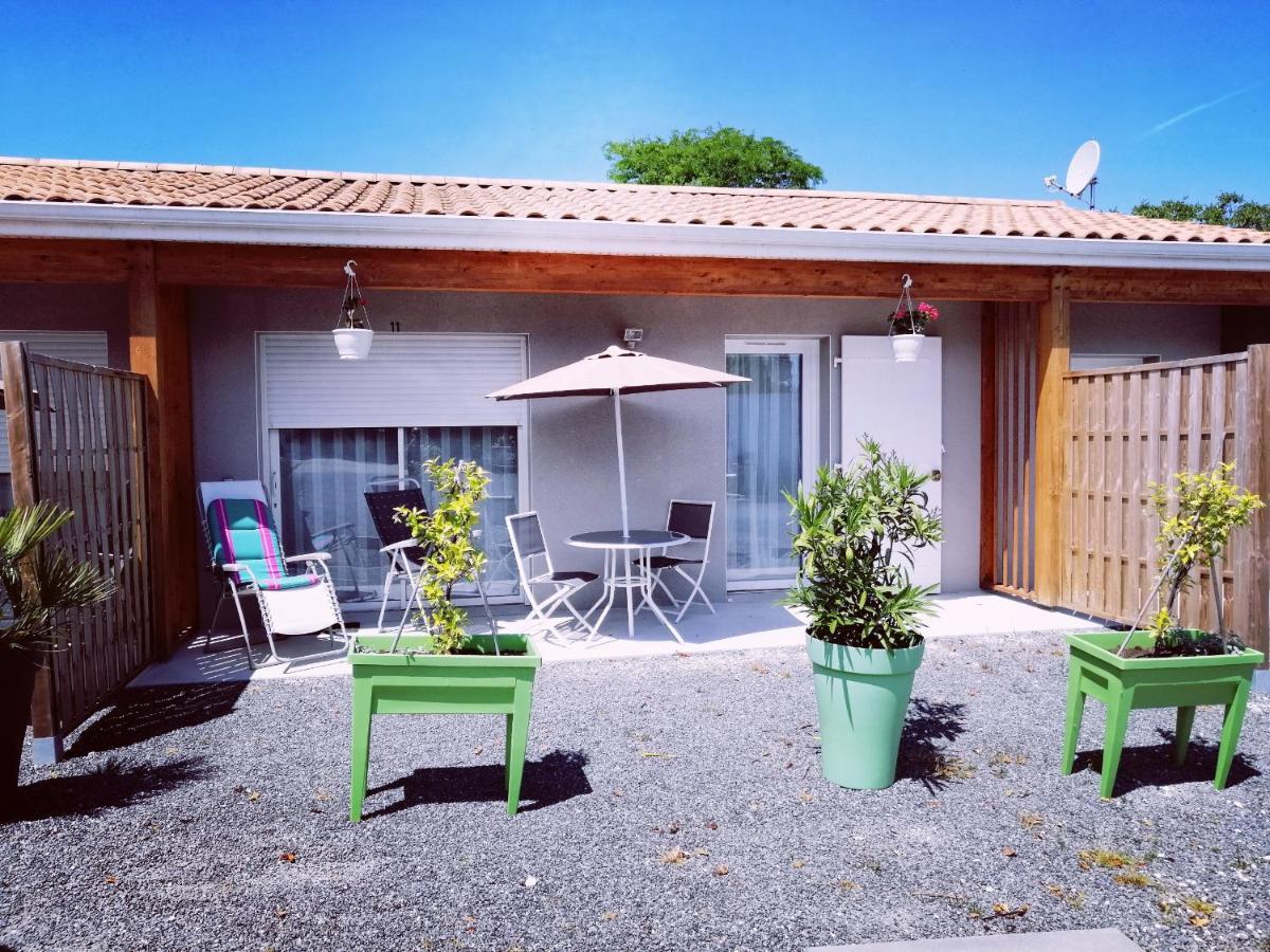 Residence Les Plus Pres Jonzac Exterior foto